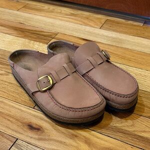 Birkenstock Blush Pink Buckley Clogs